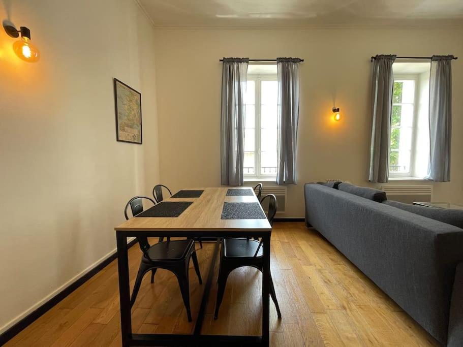 L'Appartement Tomey Avec Parking Каркасон Екстериор снимка