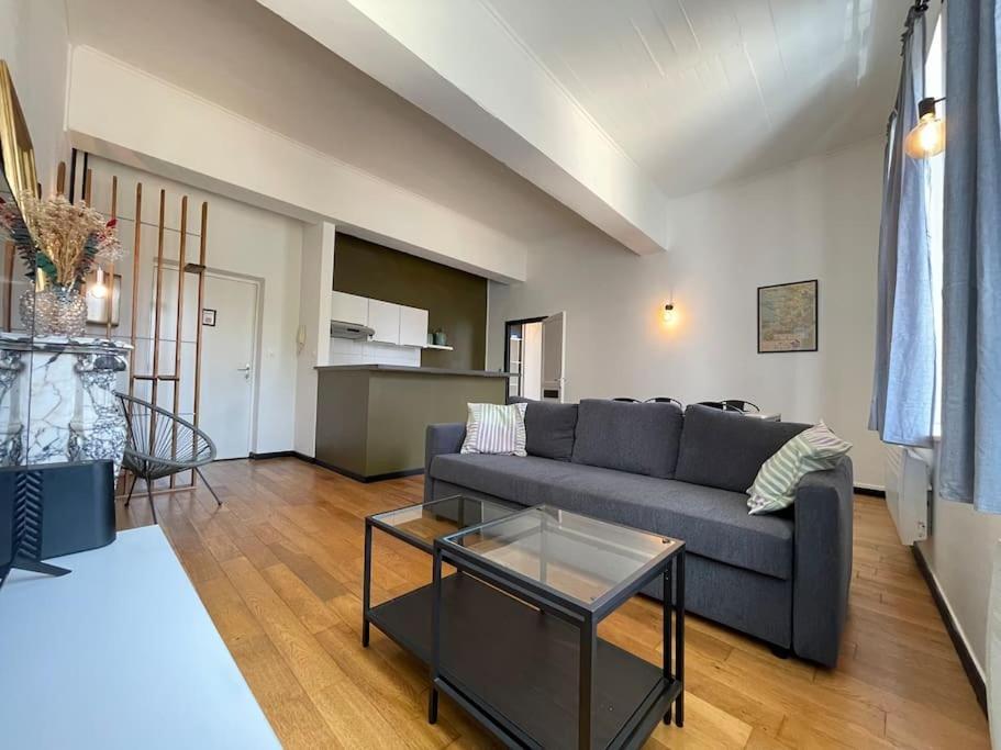 L'Appartement Tomey Avec Parking Каркасон Екстериор снимка